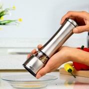 картинка Мельница механическая для соли, перца и других специй и приправ GRINDER SET