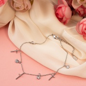 картинка Браслет на ногу (анклет) с подвесками-крестами из бижутерного сплава